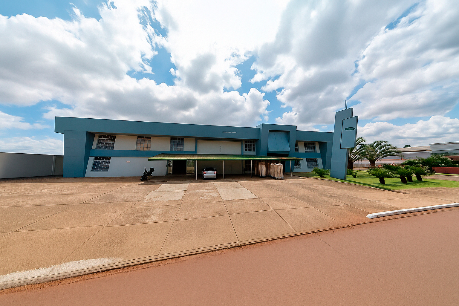 Edifício com estacionamento